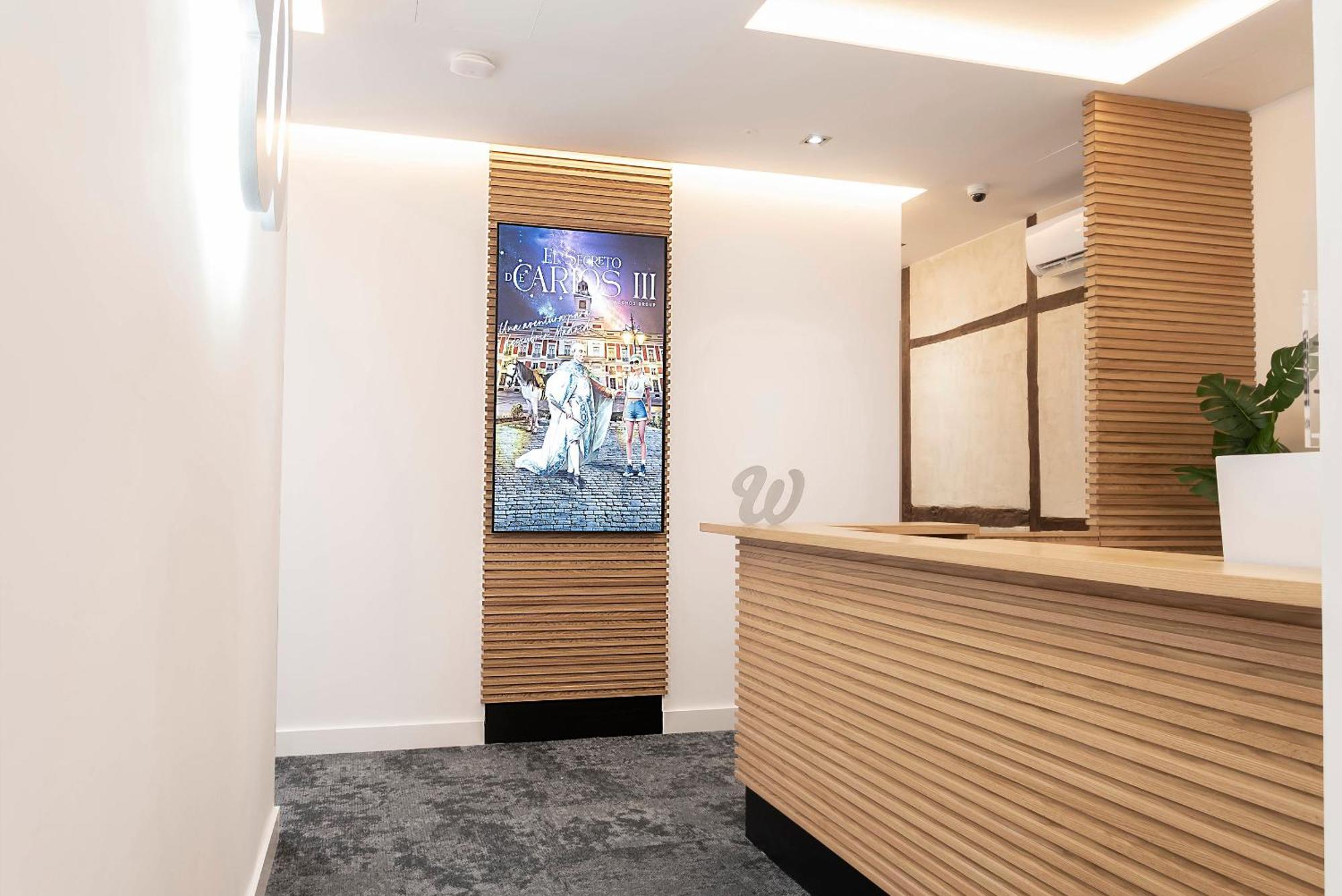 Woohoo Rooms Boutique Luna มาดริด ภายนอก รูปภาพ